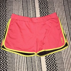 Reebok Shorts size Medium